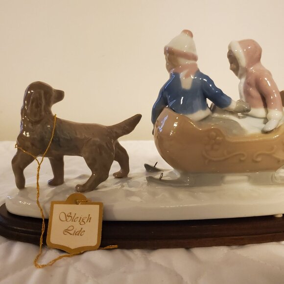 Paul Sebastian Sleigh Ride Dog & Children Porcelain Figurine - Picture 2 of 5